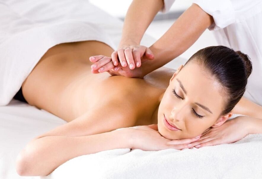 massaggio terapeutico per l'osteocondrosi toracica